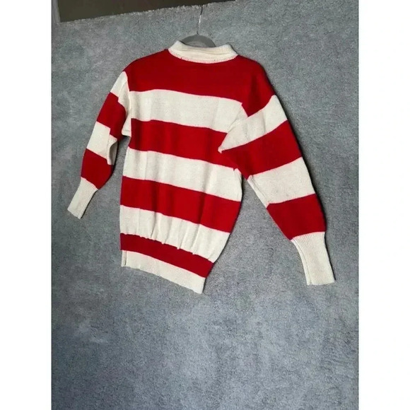 Sweater Bee Women's Vintage Red White Striped Postage Stamp Design - Small - Picture 6 of 8